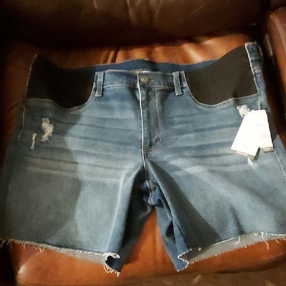 Time and Tru Pants - Time and Tru Women's Denim Maternity Bermuda Shorts